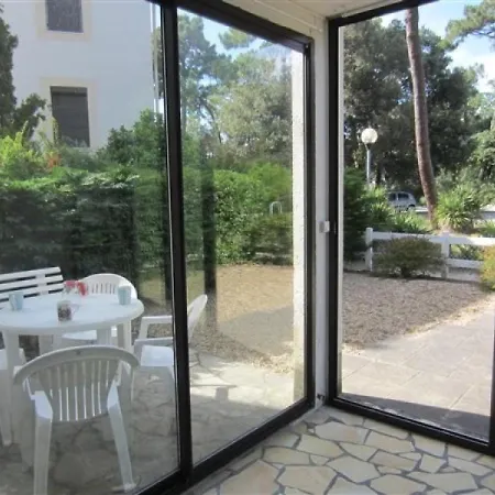 Apartament Saint-georges-de-didonne, 2 Pieces, 4 Personnes - Fr-1-305-1370 *